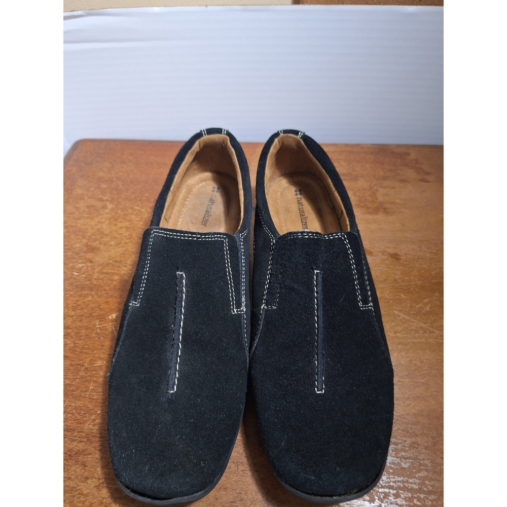 Naturalizer Womens Black Suede Slip On Loafers Contrast Stitch Flats Size 8M